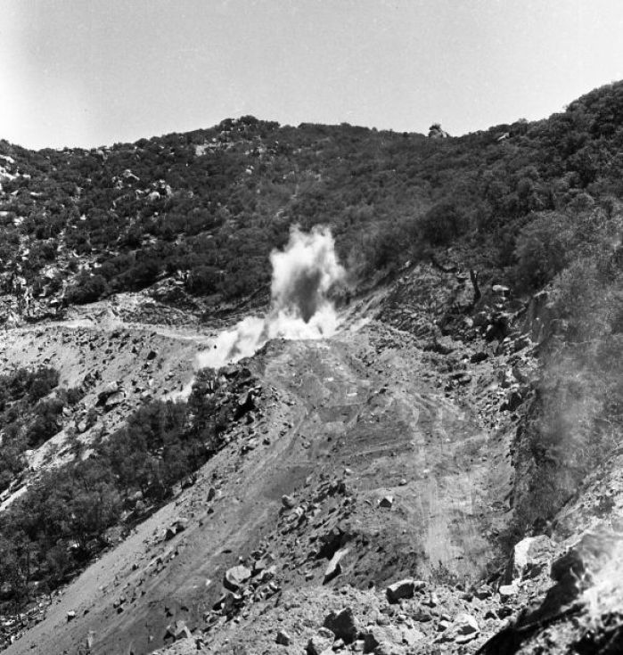 Building the road to Kitt Peak National Observatory